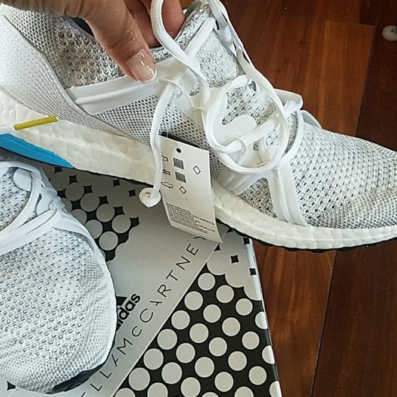 adidas gazelle silver green womens adidas CG3673 Ultraboost Parley Mens Shoe main image 1